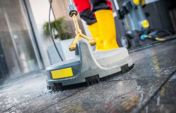 Garage Pressure Washing in Libertyville, IL