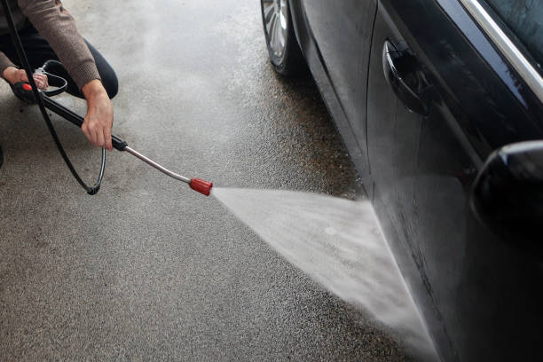 Pressure Washing Services for Businesses in Libertyville, IL
